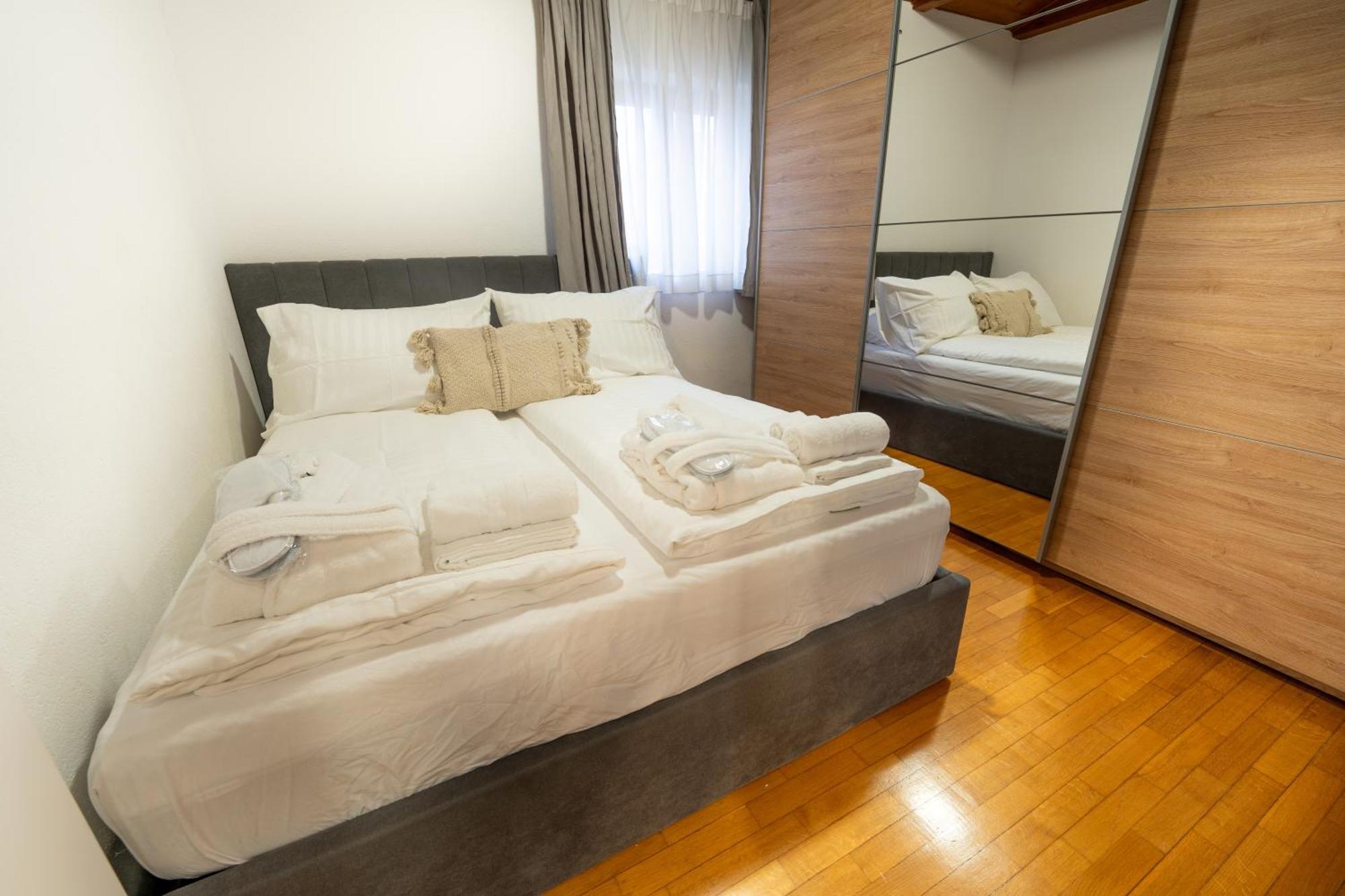 Hotel Maslina Seget  ภายนอก รูปภาพ