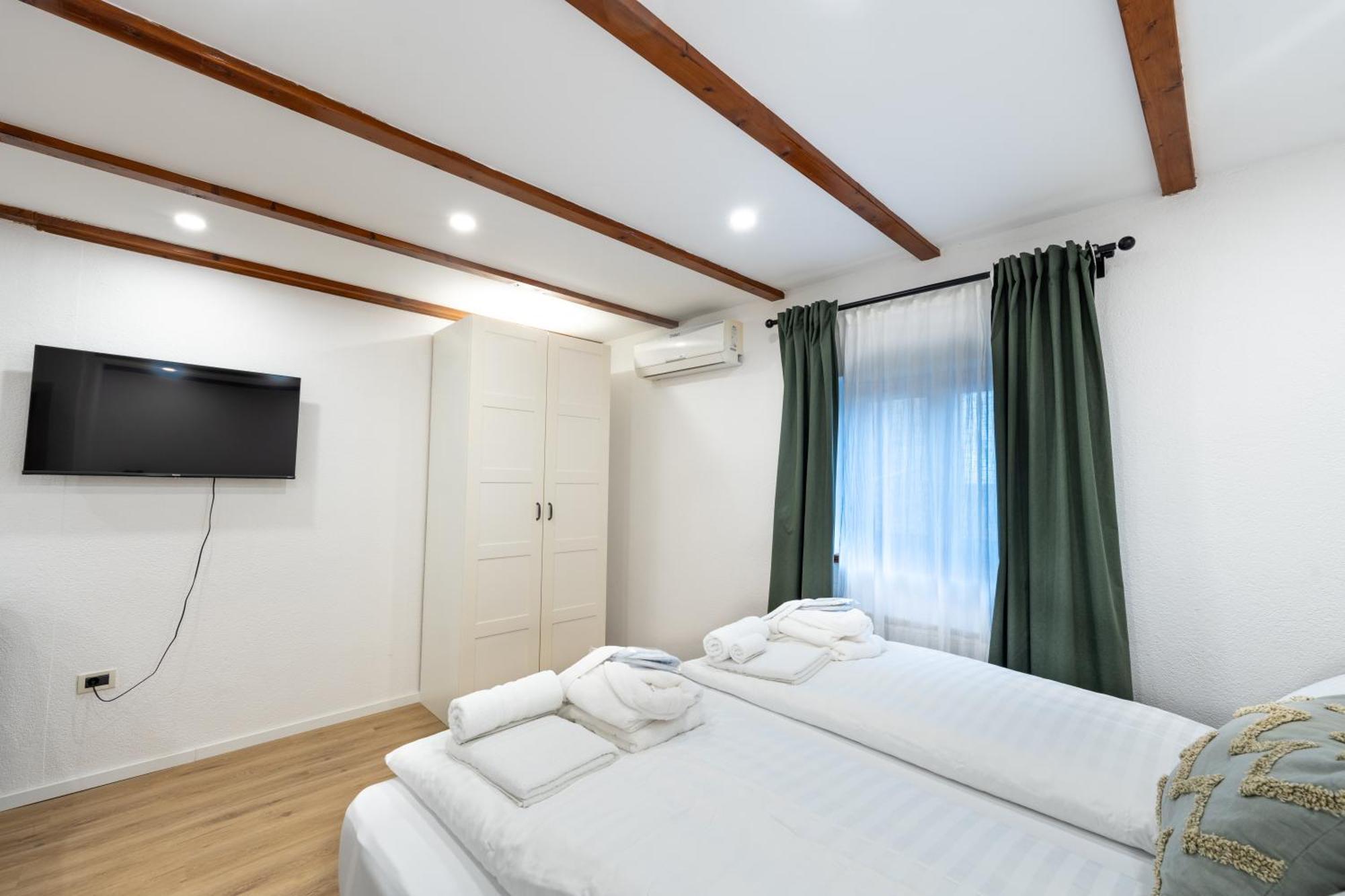 Hotel Maslina Seget  ภายนอก รูปภาพ